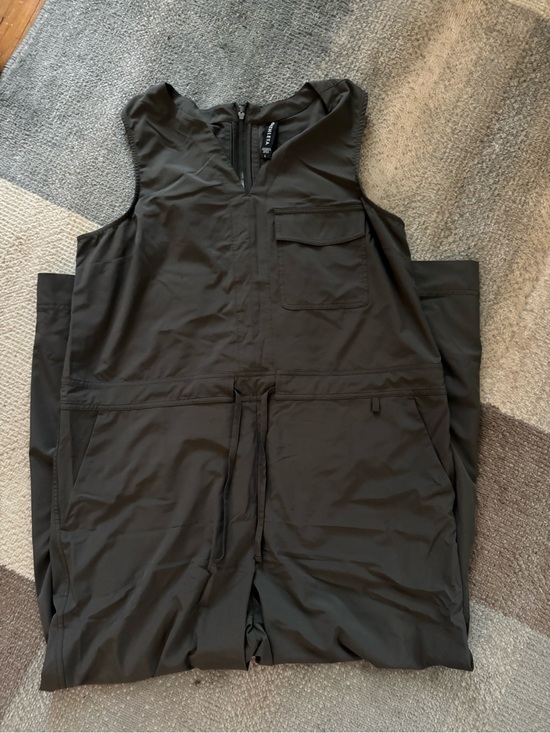 Athleta Pants - Women’s jumpsuit, long pants